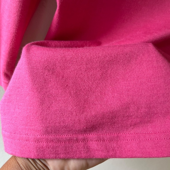 LILLY PULITZER  Sz XS Pink Fitted Blouse Golden Shoulder Buttons Stretch Top - Picture 6 of 7